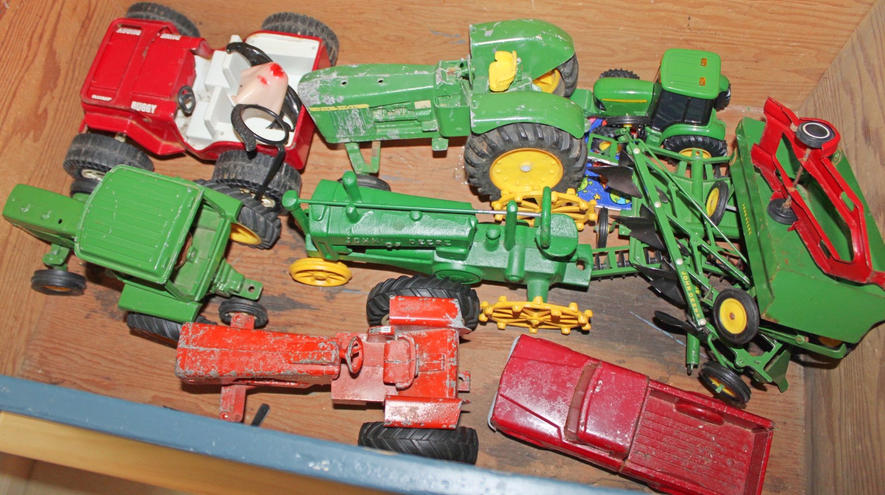 Image for ESTATE AUCTION