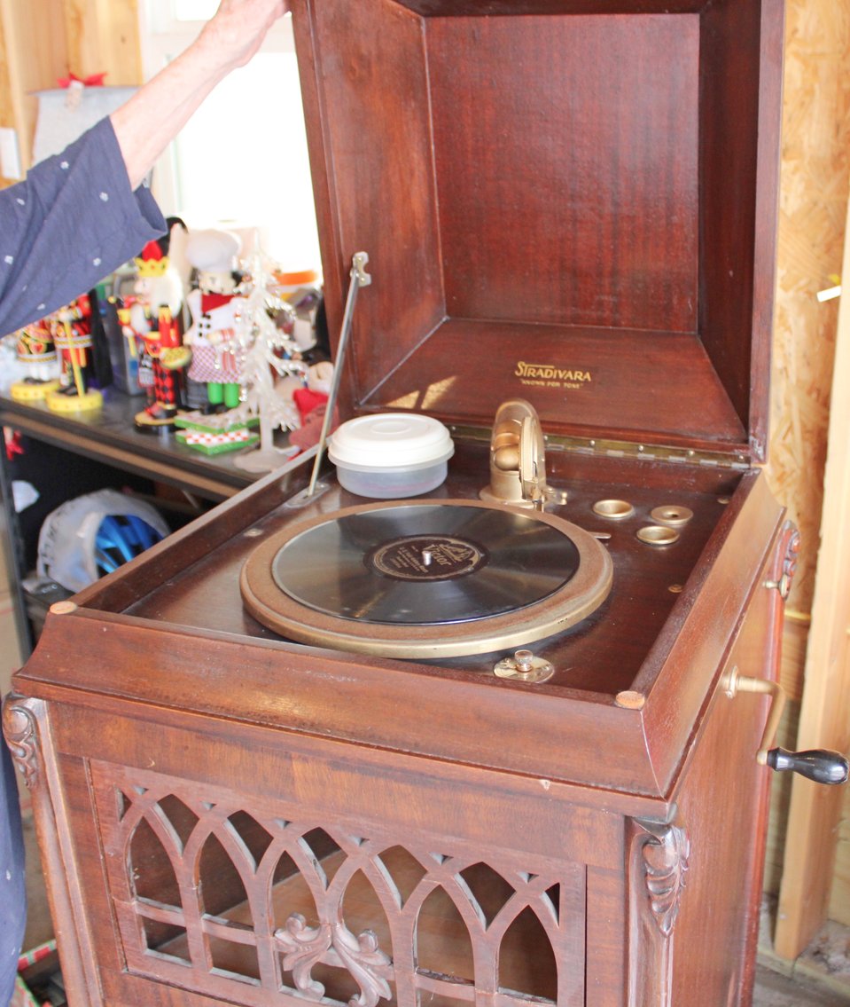 Image for ESTATE AUCTION
