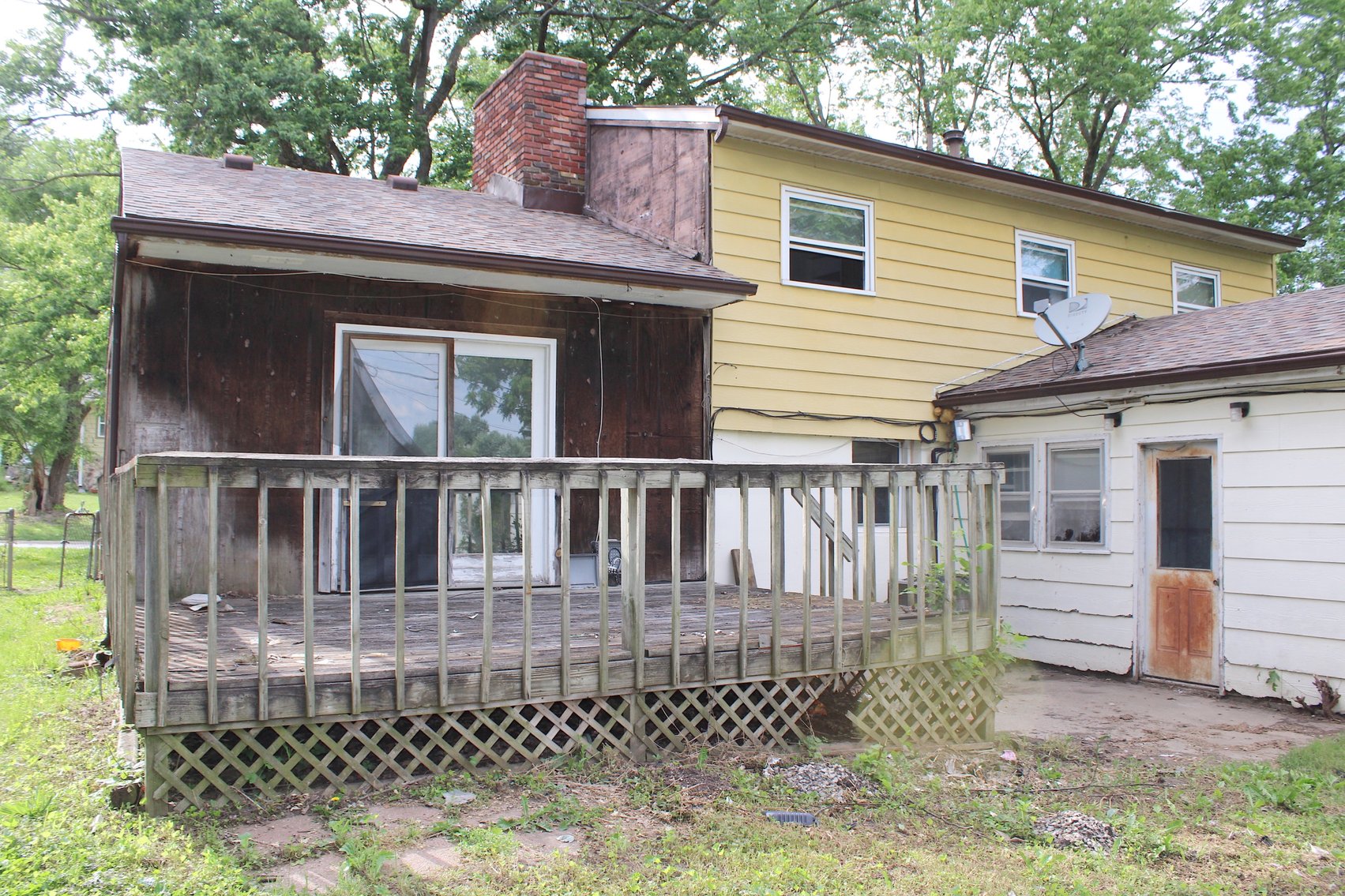 Image for DOUBLE REAL ESTATE AUCTION CARAVAN