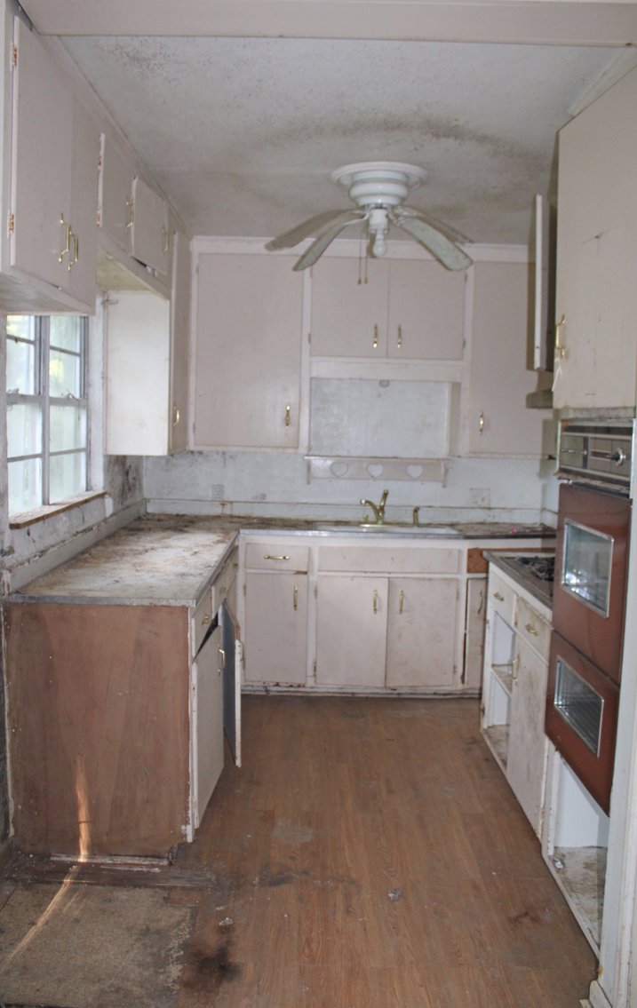 Image for DOUBLE REAL ESTATE AUCTION CARAVAN