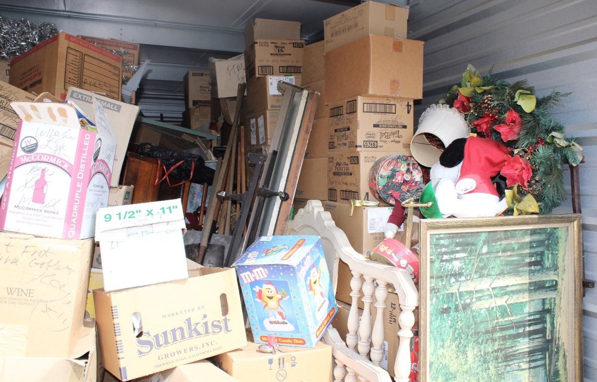 Image for INDOOR ANTIQUE DEALER'S ESTATE AUCTION