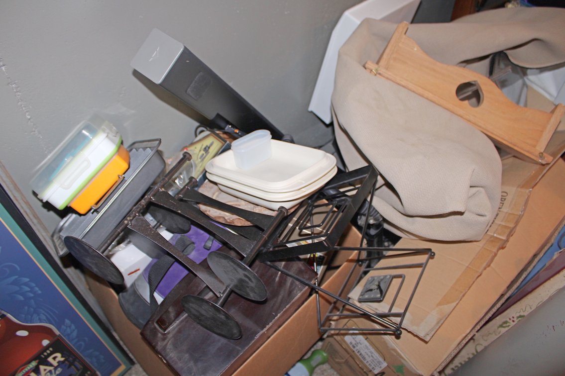 Image for LIVING ESTATE AUCTION