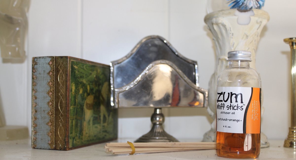 Image for LIVING ESTATE AUCTION