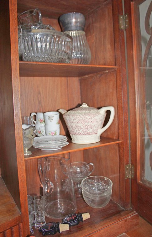 Image for LIVING ESTATE AUCTION