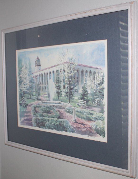 Image for LIVING ESTATE AUCTION