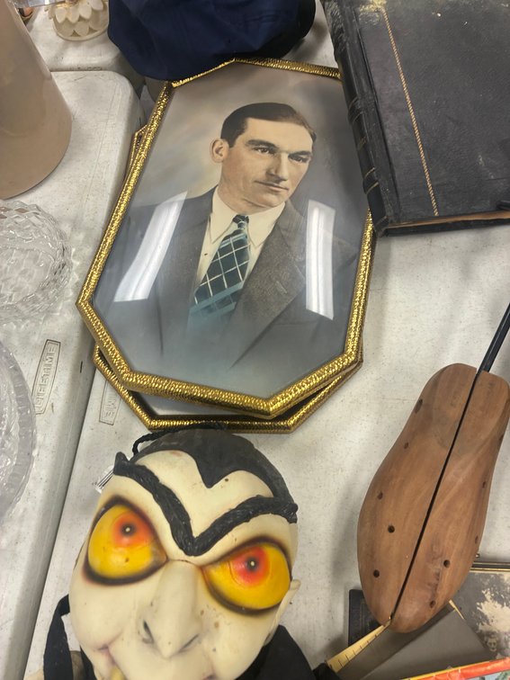 Image for INDOOR ANTIQUE DEALER'S ESTATE AUCTION