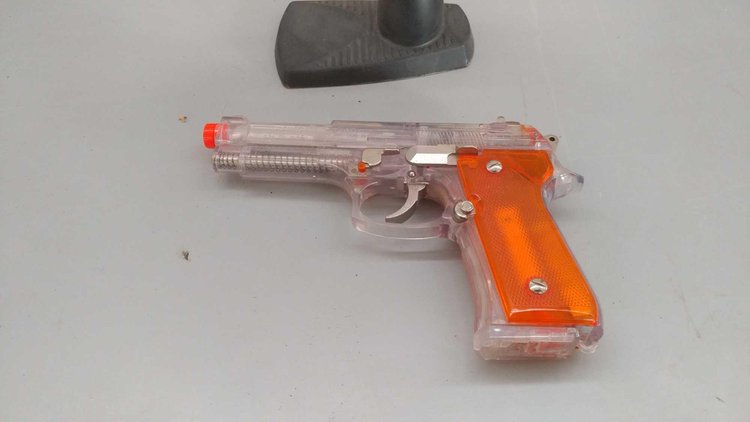 Image for (I-791) AIRSOFT HANDGUN (DOES NOT WORK) AND AN AIR PUMP