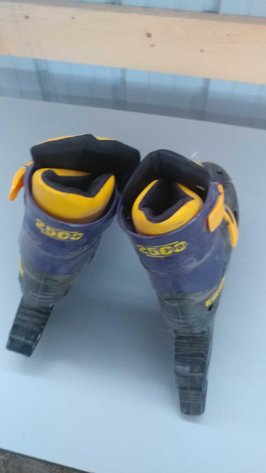 Image for (I-798) SIZE 11 BLADE RUNNER 250 PRO ROLLER BLADES