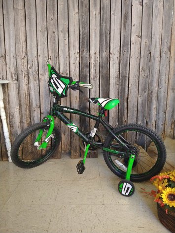 Image for First Lutheran Fall Online-Only Silent Auction