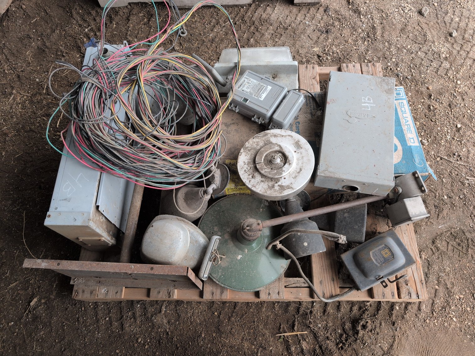 Image for Nadgwick Farms Online Only Auction