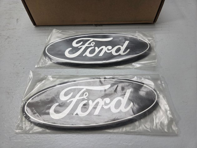 Image for 92100 FORD PUTCO EMBLEM KIT