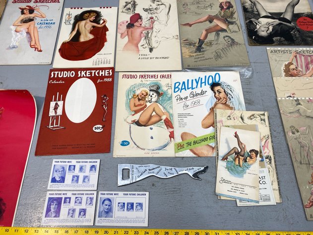 Image for ASSORTMENT OF VINTAGE PIN-UP ART