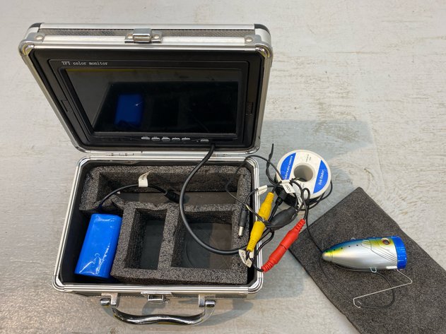 Image for UNDERWATER CAMERA