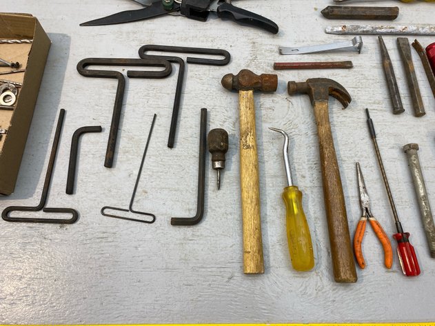 Image for TOOLS / SCREWDRIVERS
