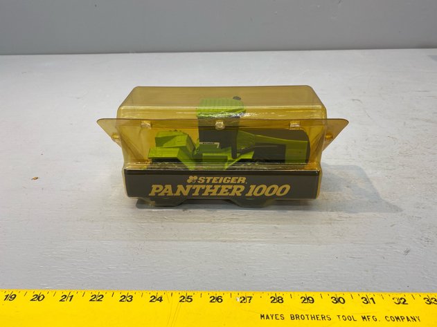 Image for SCALE TRACTOR