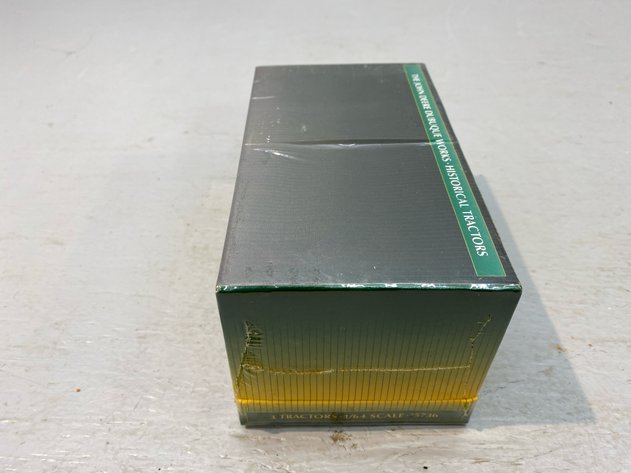 Image for SCALE TRACTOR