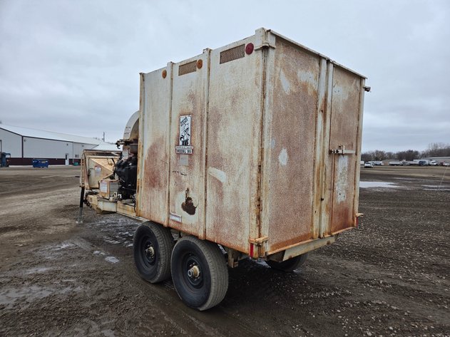 Image for 2000 BANDIT WOOD CHIPPER