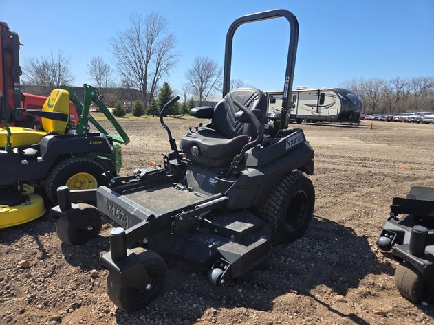 Image for YAKTA YXR320 ZERO TURN