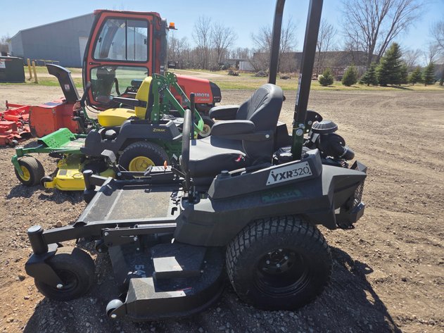 Image for YAKTA YXR320 ZERO TURN