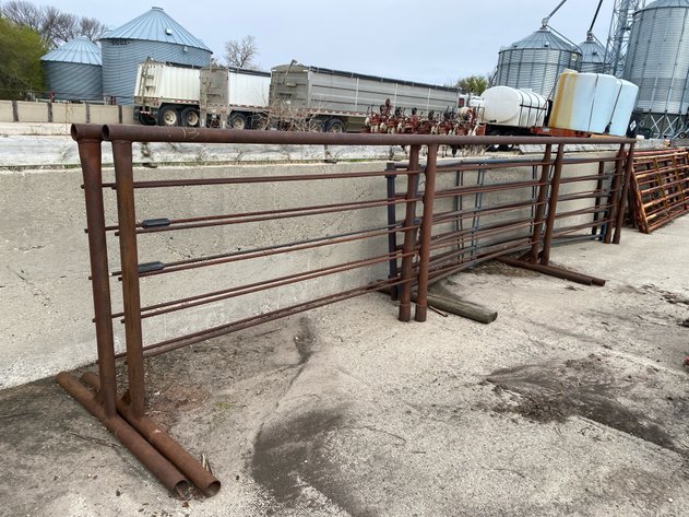 Image for [2] FREESTANDING PANELS AND GATES