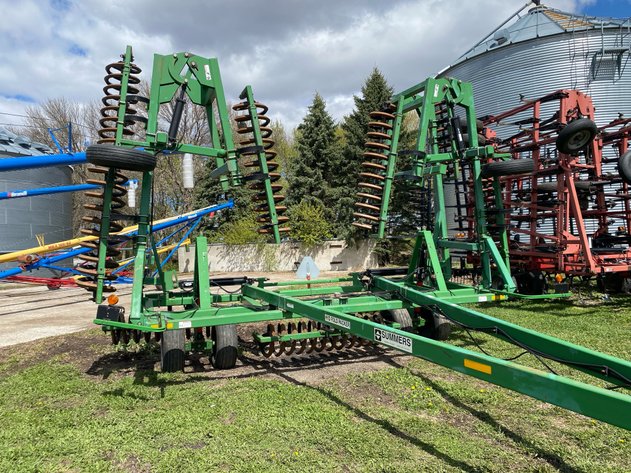 Image for SUMMERS 52’ HYD FOLD COIL PACKER