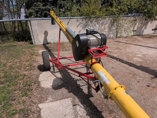 Image for 2015 WEST FIELD WR80-31 AUGER