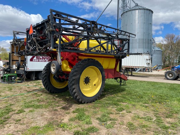 Image for TOP AIR TA1600 PULL TYPE SPRAYER 90 FT BOOM