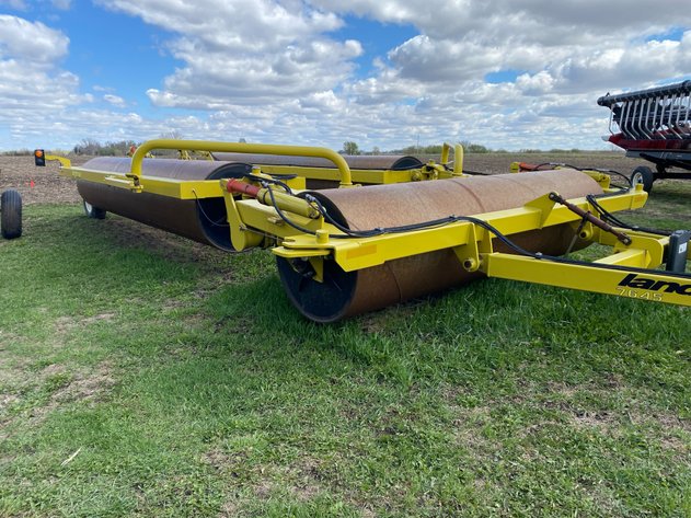 Image for 2014 DEGELMAN LAND ROLLER 7645