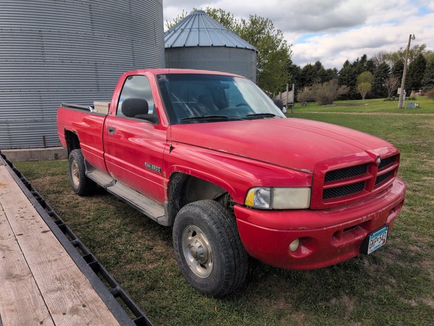 Image for 2001 DODGE RAM 2500 SPORT REGULAR CAB LONG BOX TRUCK