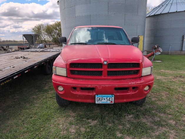 Image for 2001 DODGE RAM 2500 SPORT REGULAR CAB LONG BOX TRUCK