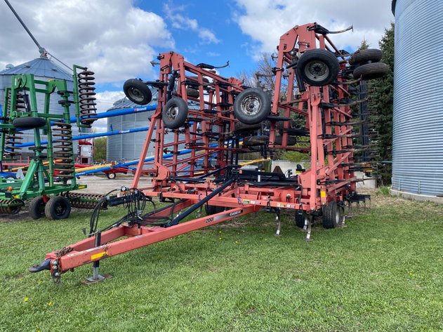 Image for 2011 CASE IH TIGER MATE 200 52’ FIELD CULTIVATOR