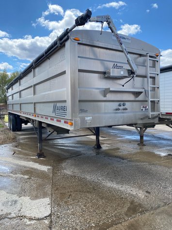 Image for 2013 MAURER ALUMINUM 38’ HOPPER BOTTOM SEMI TRAILER