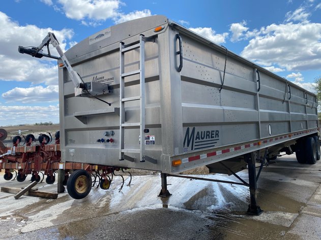 Image for 2013 MAURER ALUMINUM 38’ HOPPER BOTTOM SEMI TRAILER