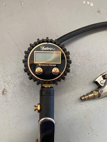 Image for PRESSURE GAUGE