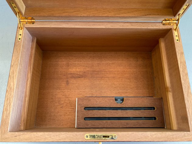 Image for CIGAR HUMIDOR