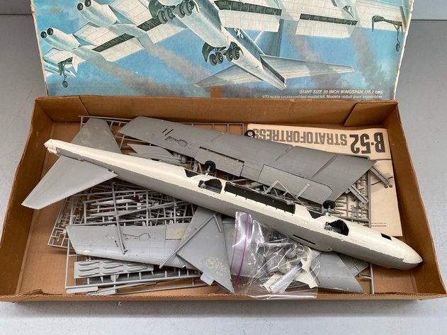 Image for MODEL PLANE