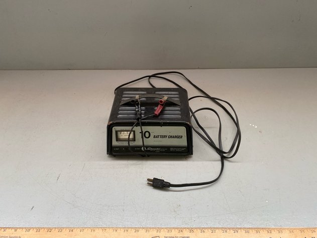 Image for BATTERY CHARGER