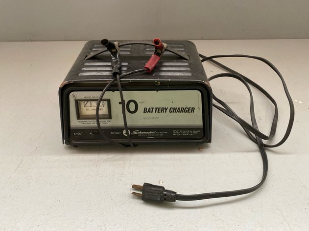 Image for BATTERY CHARGER