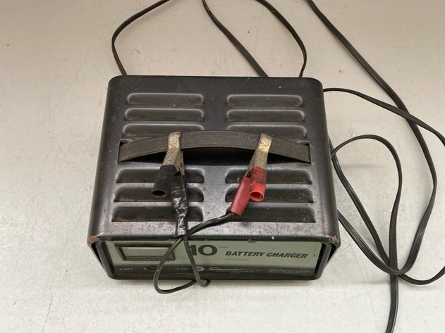 Image for BATTERY CHARGER