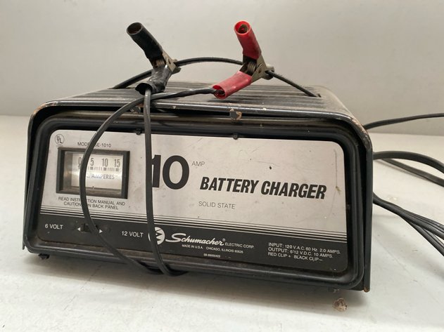Image for BATTERY CHARGER
