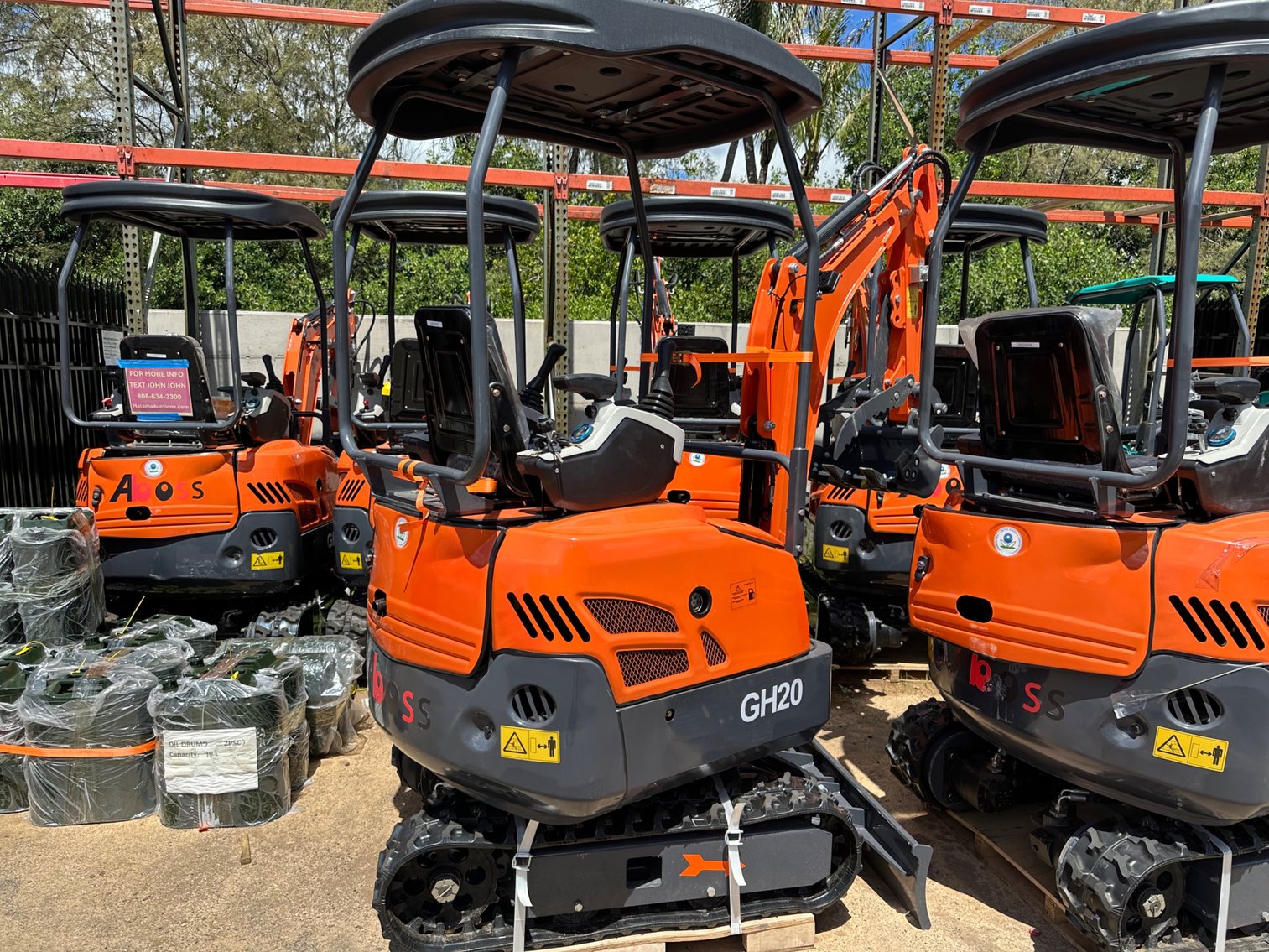 Image for 10/14 Pro Contractor (KAUAI) Auction – Tools, Attachments, Storage & More