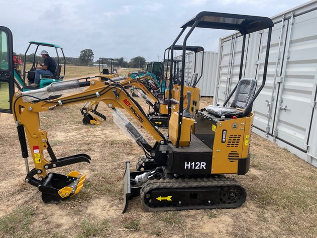 Image for End of Year Equipment Auction Onsite and Online December 7th 10:00 AM CT!