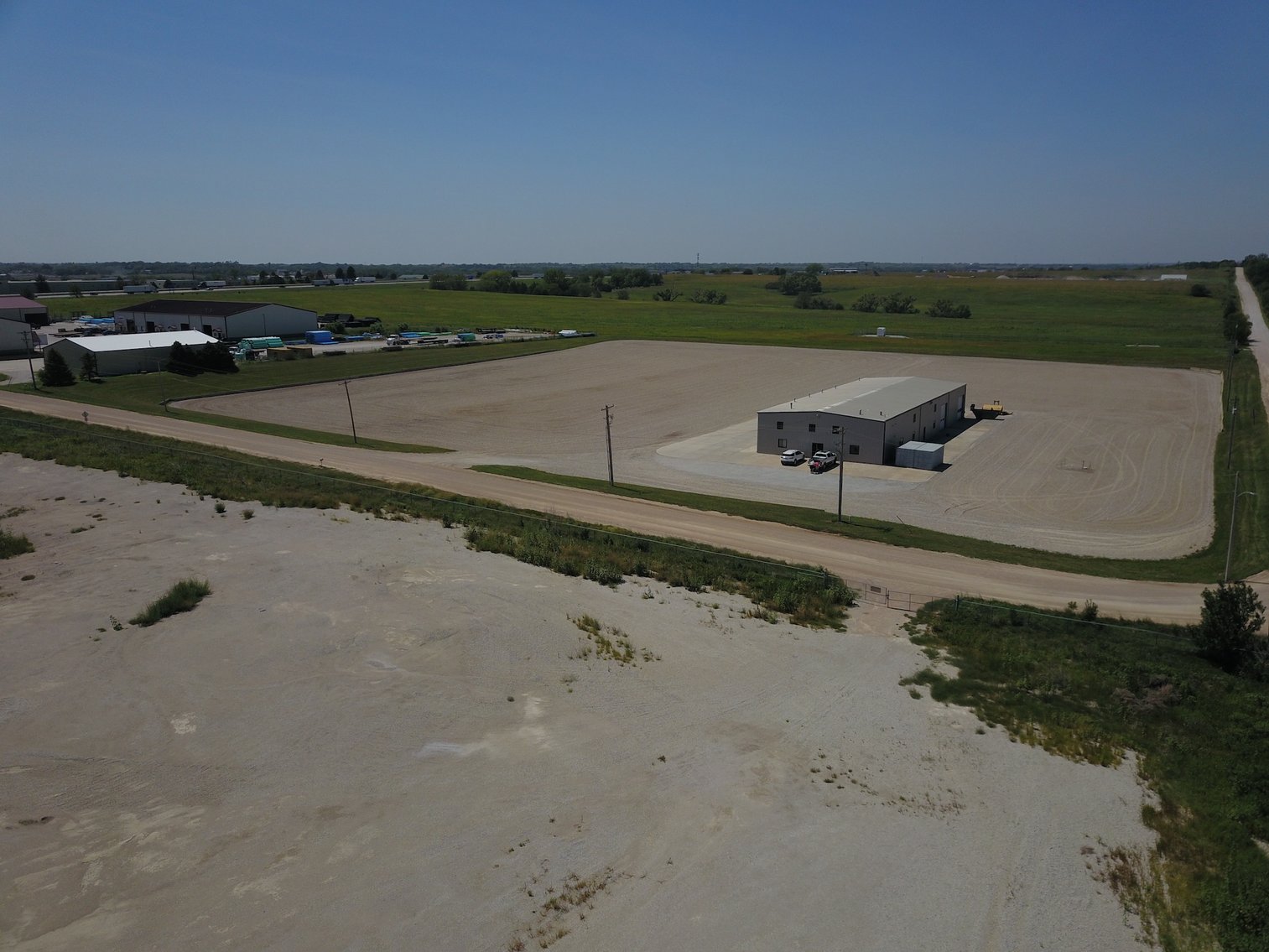 Image for TREMENDOUS HIGH VISIBILITY COMMERCIAL PROPERTY NO RESERVE LIVE AUCTION