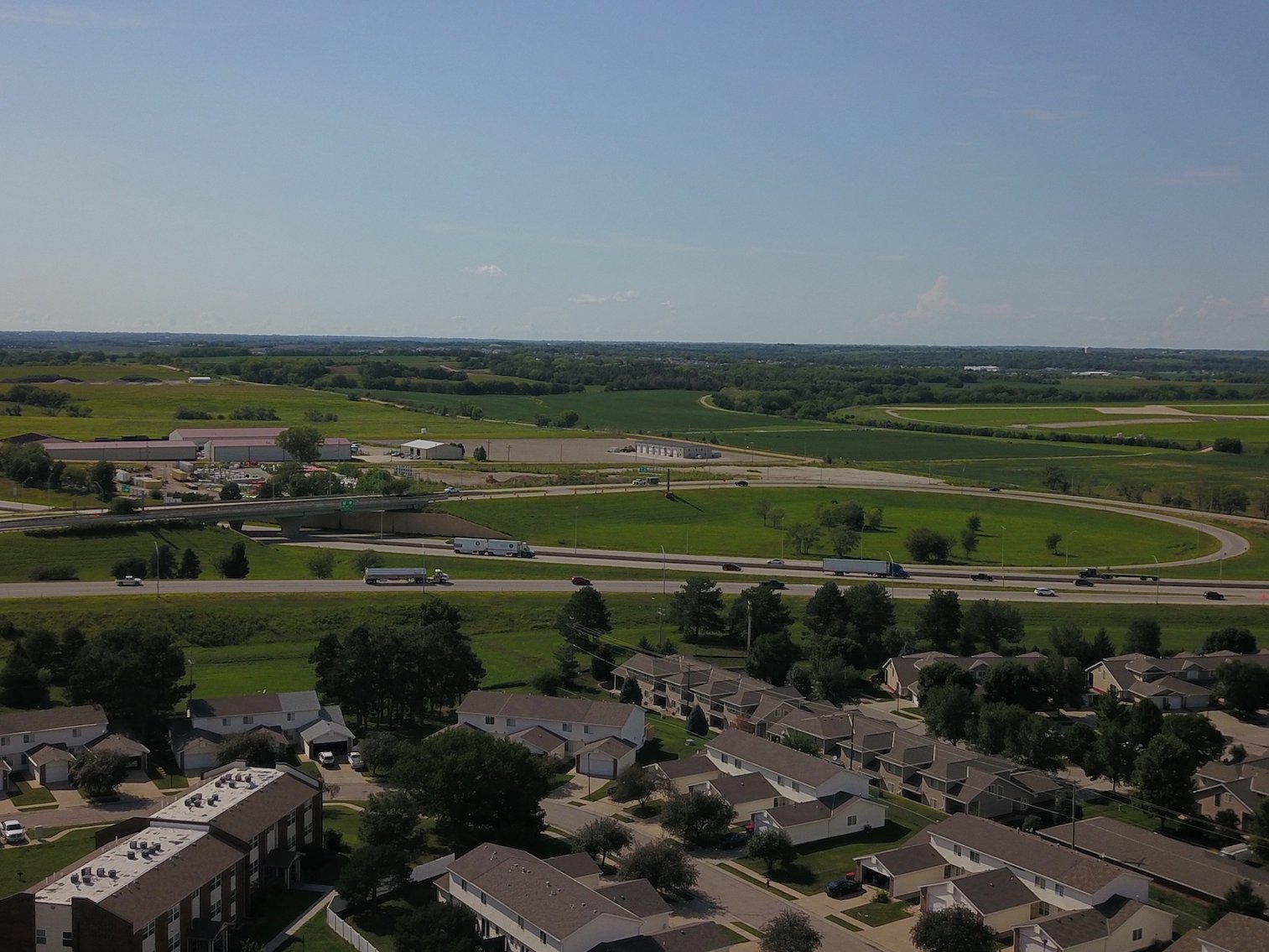 Image for TREMENDOUS HIGH VISIBILITY COMMERCIAL PROPERTY NO RESERVE LIVE AUCTION