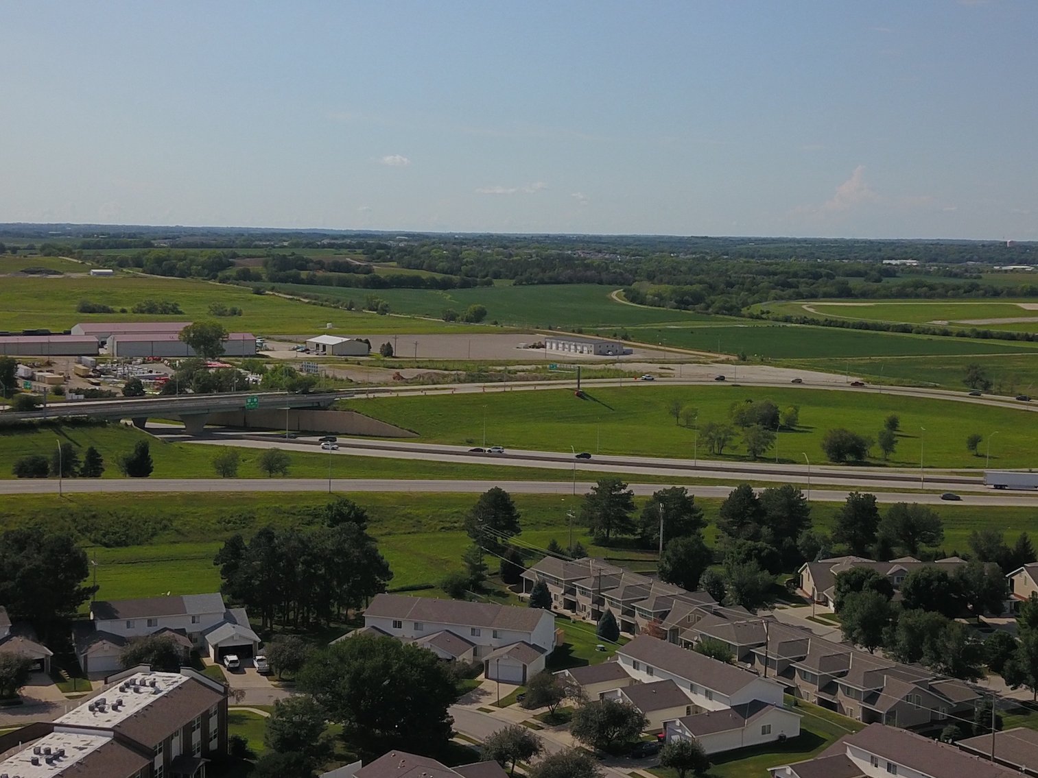 Image for TREMENDOUS HIGH VISIBILITY COMMERCIAL PROPERTY NO RESERVE LIVE AUCTION