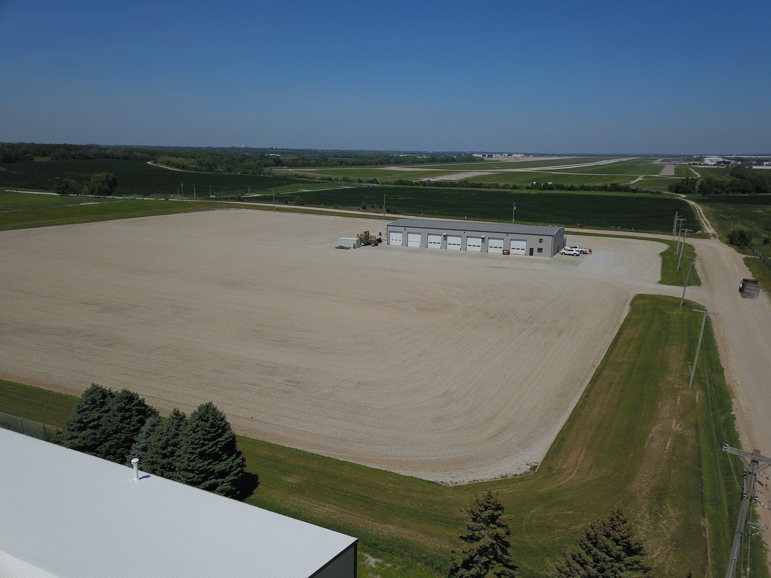 Image for TREMENDOUS HIGH VISIBILITY COMMERCIAL PROPERTY NO RESERVE LIVE AUCTION