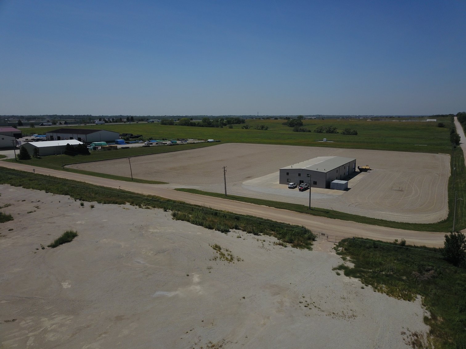 Image for TREMENDOUS HIGH VISIBILITY COMMERCIAL PROPERTY NO RESERVE LIVE AUCTION