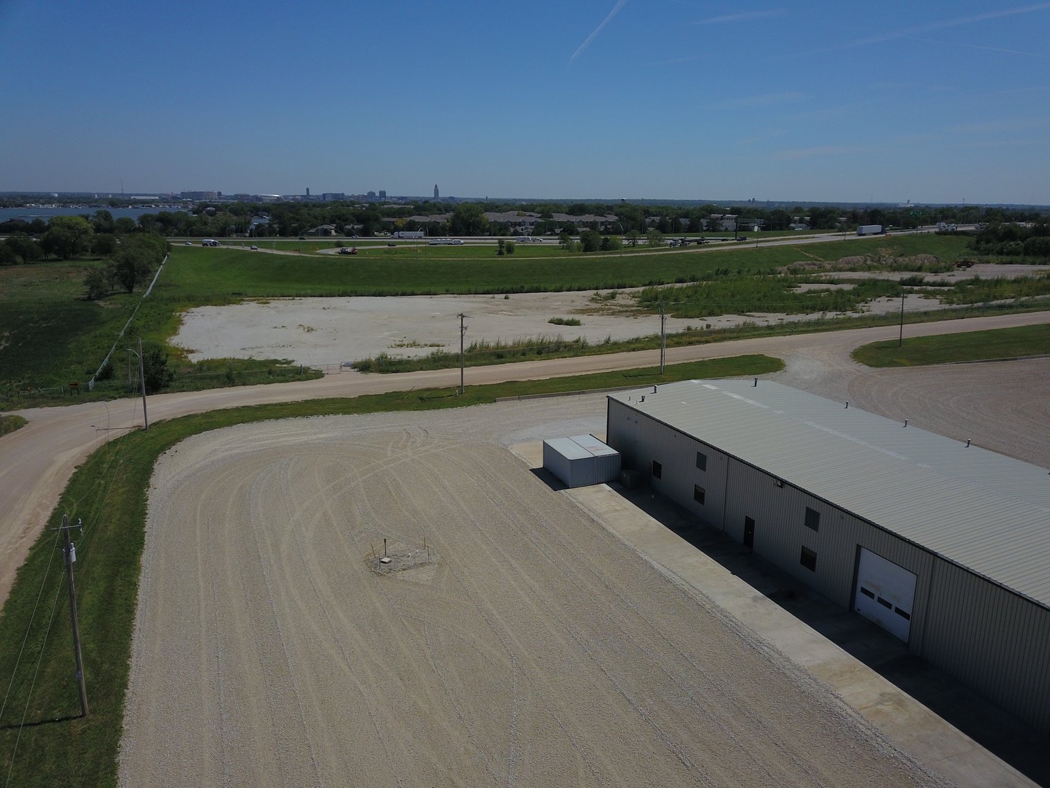 Image for TREMENDOUS HIGH VISIBILITY COMMERCIAL PROPERTY NO RESERVE LIVE AUCTION