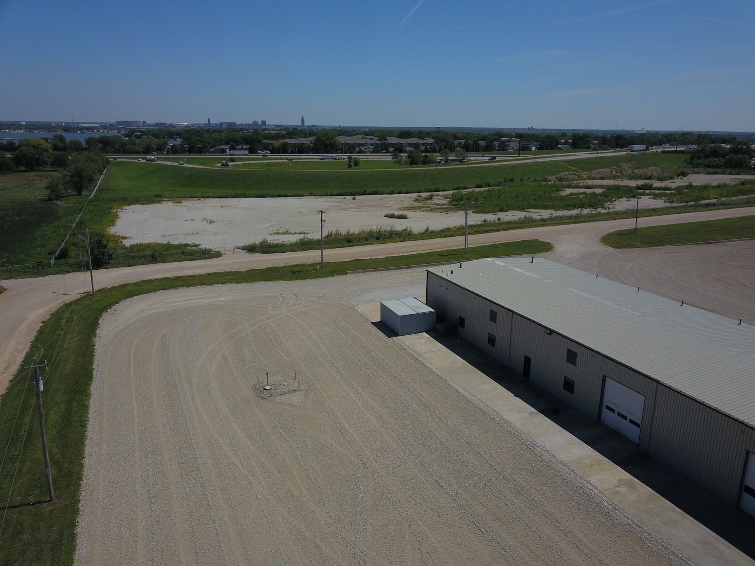 Image for TREMENDOUS HIGH VISIBILITY COMMERCIAL PROPERTY NO RESERVE LIVE AUCTION