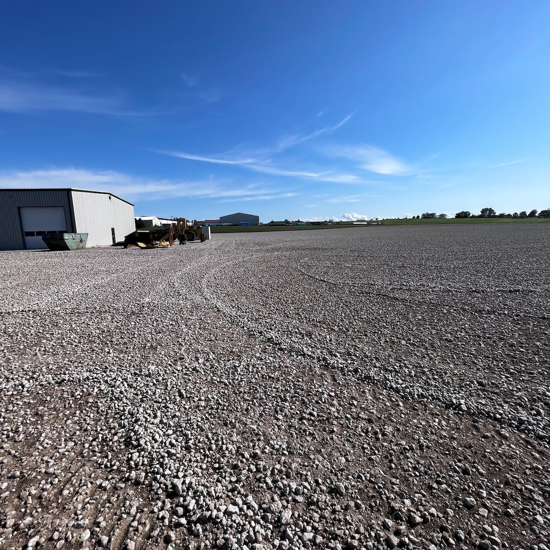 Image for TREMENDOUS HIGH VISIBILITY COMMERCIAL PROPERTY NO RESERVE LIVE AUCTION